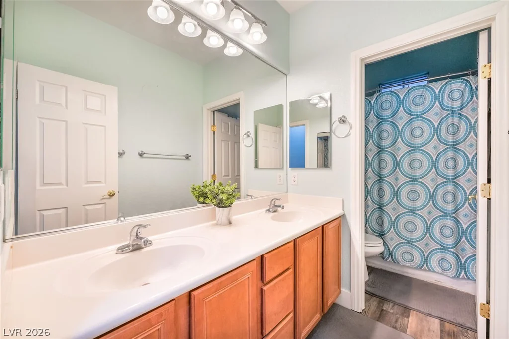 957 Buffalo River, Henderson, NV 89002