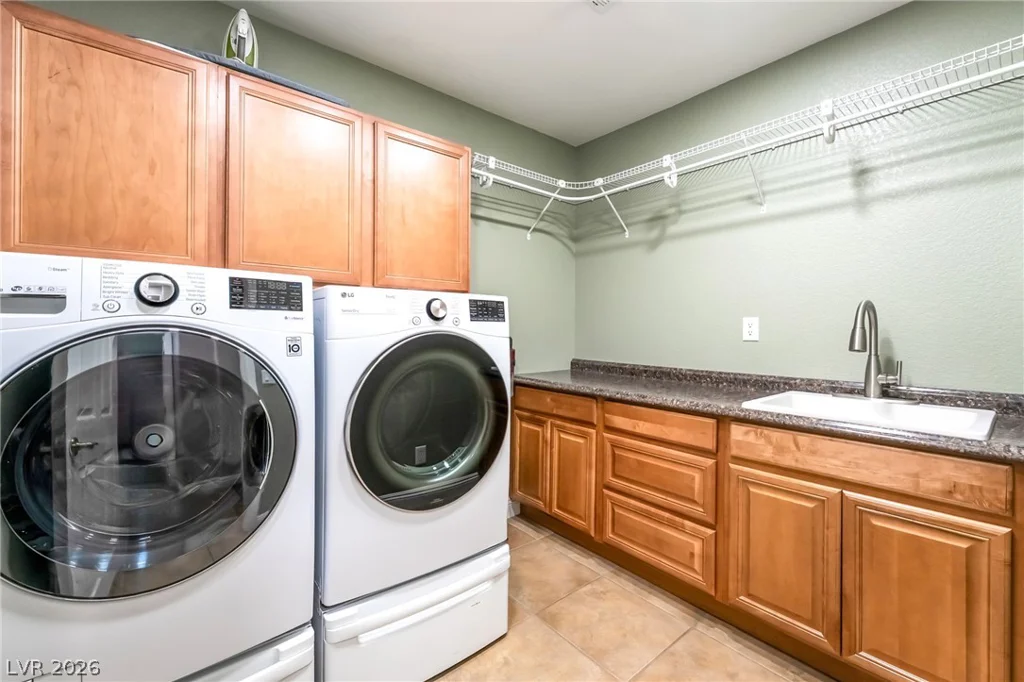 957 Buffalo River, Henderson, NV 89002