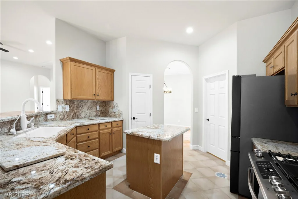 824 Sandsprings, Henderson, NV 89011