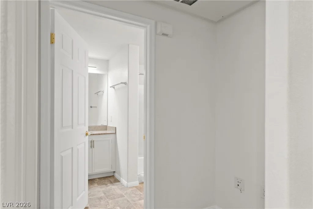 10550 Alexander, Las Vegas, NV 89129