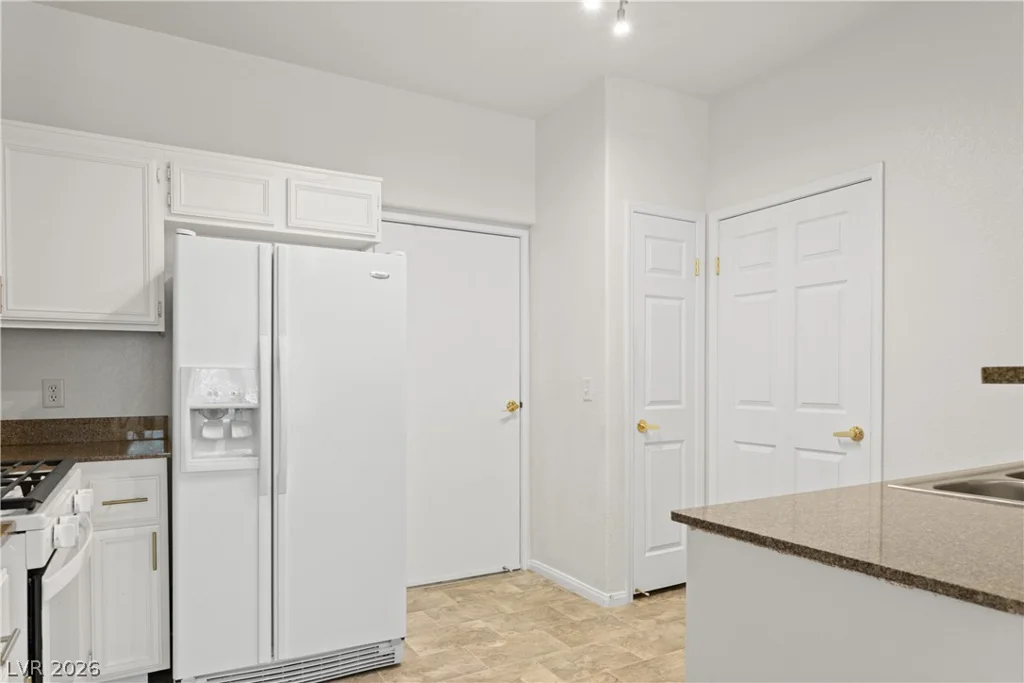10550 Alexander, Las Vegas, NV 89129