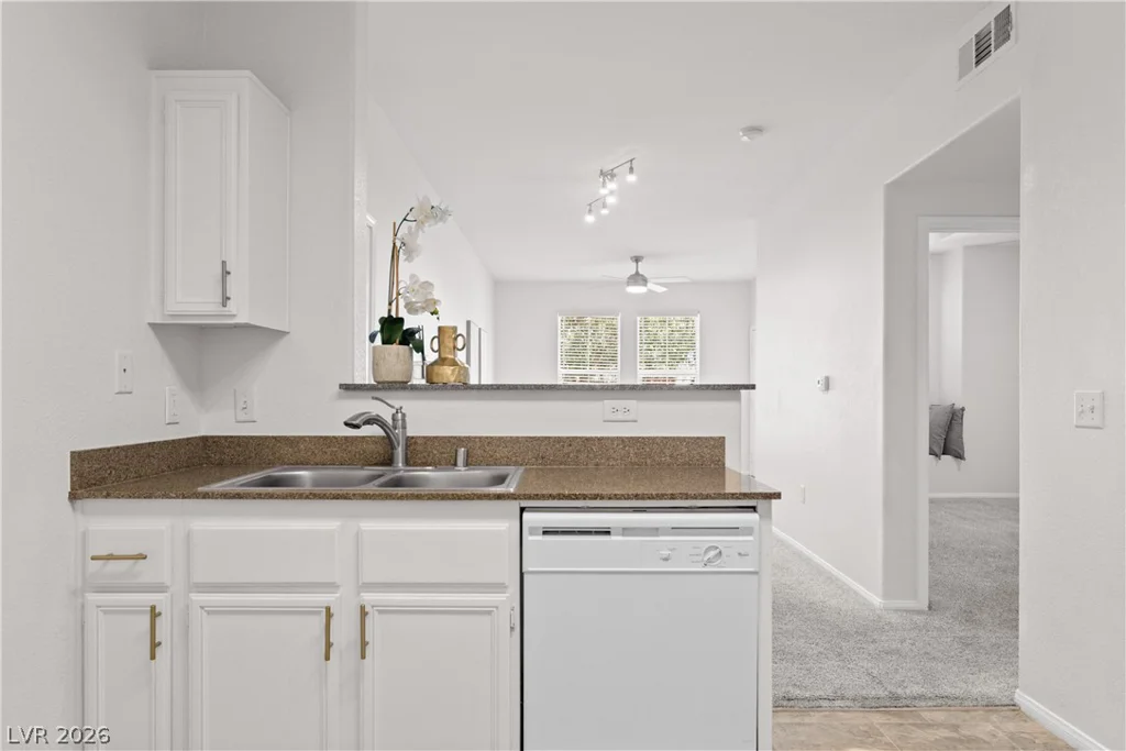 10550 Alexander, Las Vegas, NV 89129