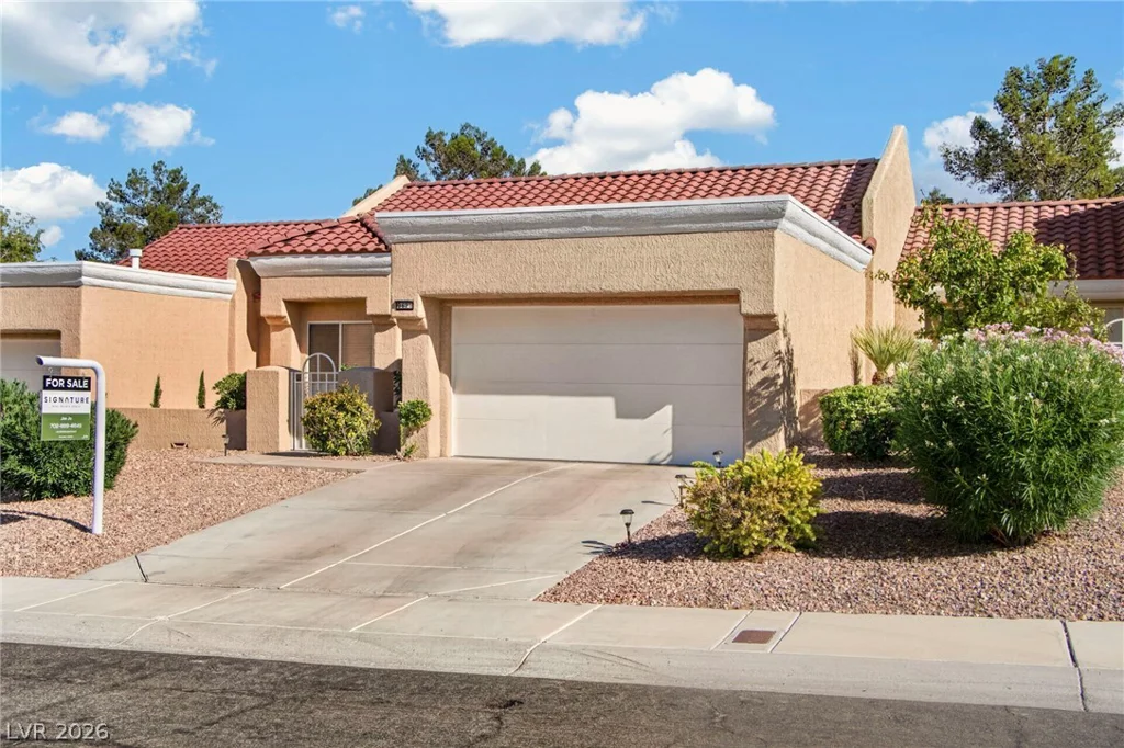 9621 Blue Bell, Las Vegas, NV 89134