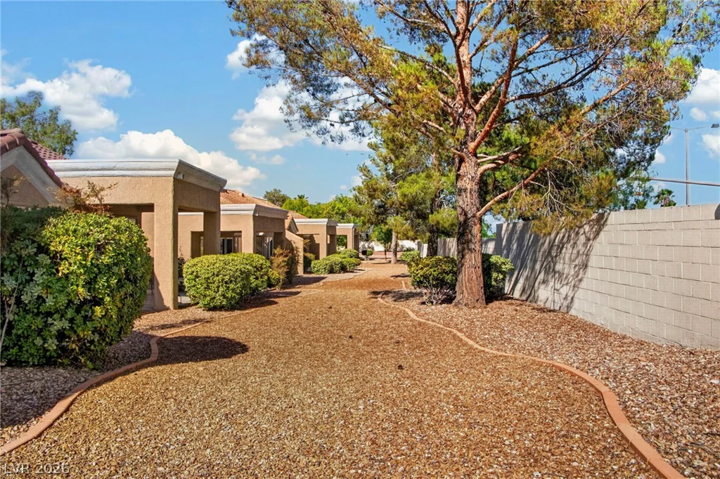 9621 Blue Bell, Las Vegas, NV 89134