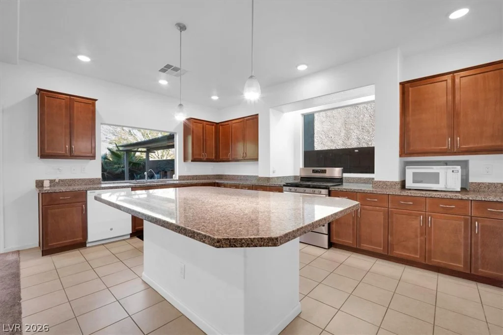 8046 Noble Ridge, Las Vegas, NV 89139