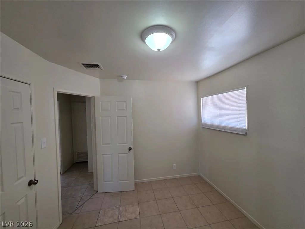 910 Magnolia, Las Vegas, NV 89108