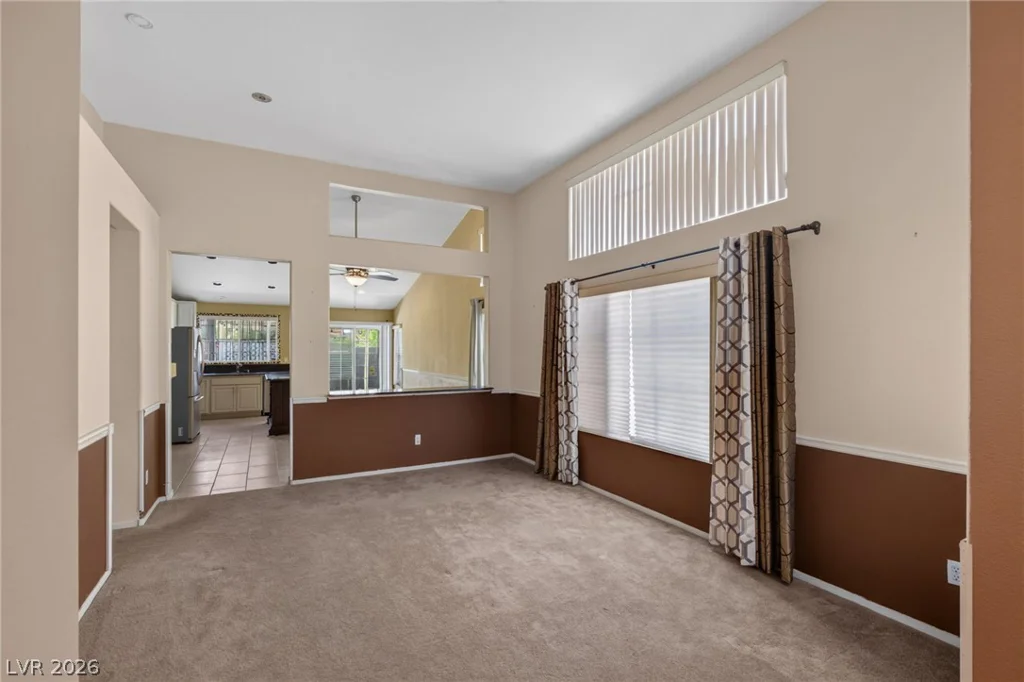 4566 New Dupell, Las Vegas, NV 89147