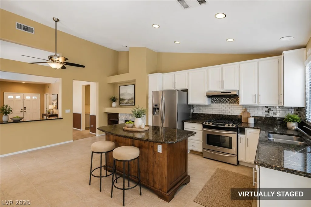 4566 New Dupell, Las Vegas, NV 89147