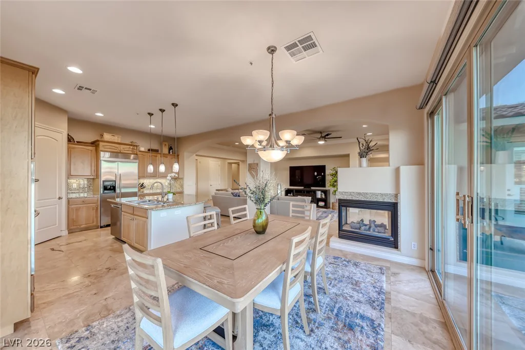 40 Luce Del Sole, Henderson, NV 89011