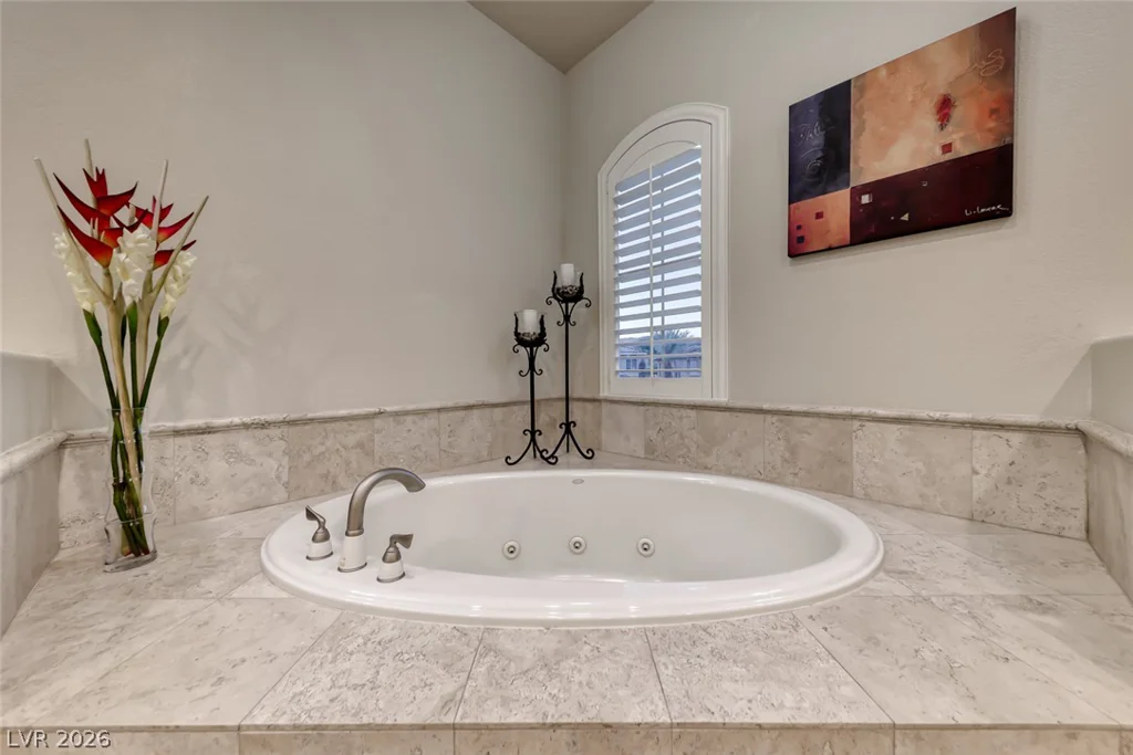 40 Luce Del Sole, Henderson, NV 89011