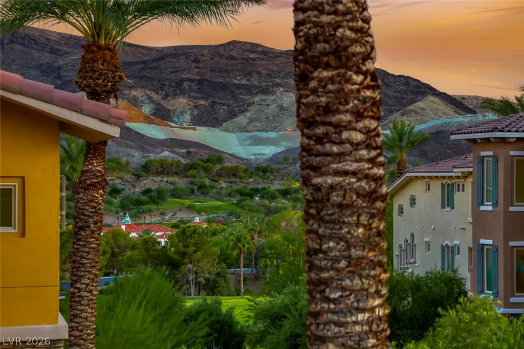 40 Luce Del Sole, Henderson, NV 89011