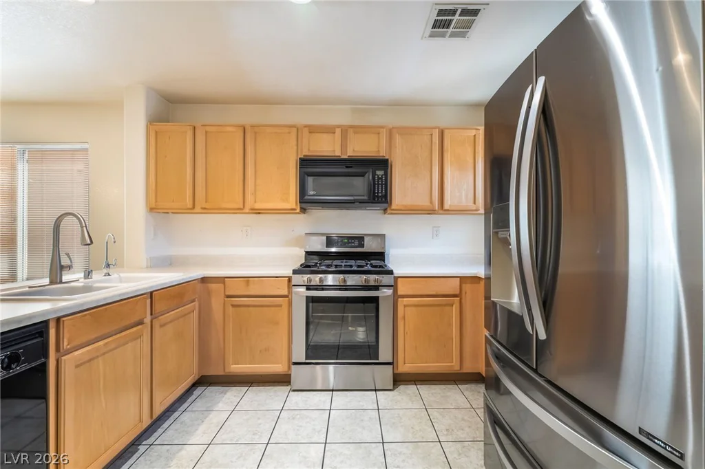 9176 Badby, Las Vegas, NV 89148