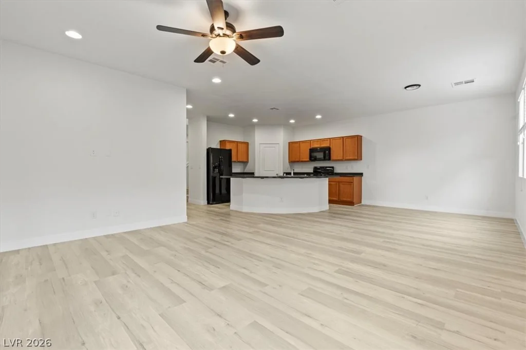 3644 Gainsville, Las Vegas, NV 89129