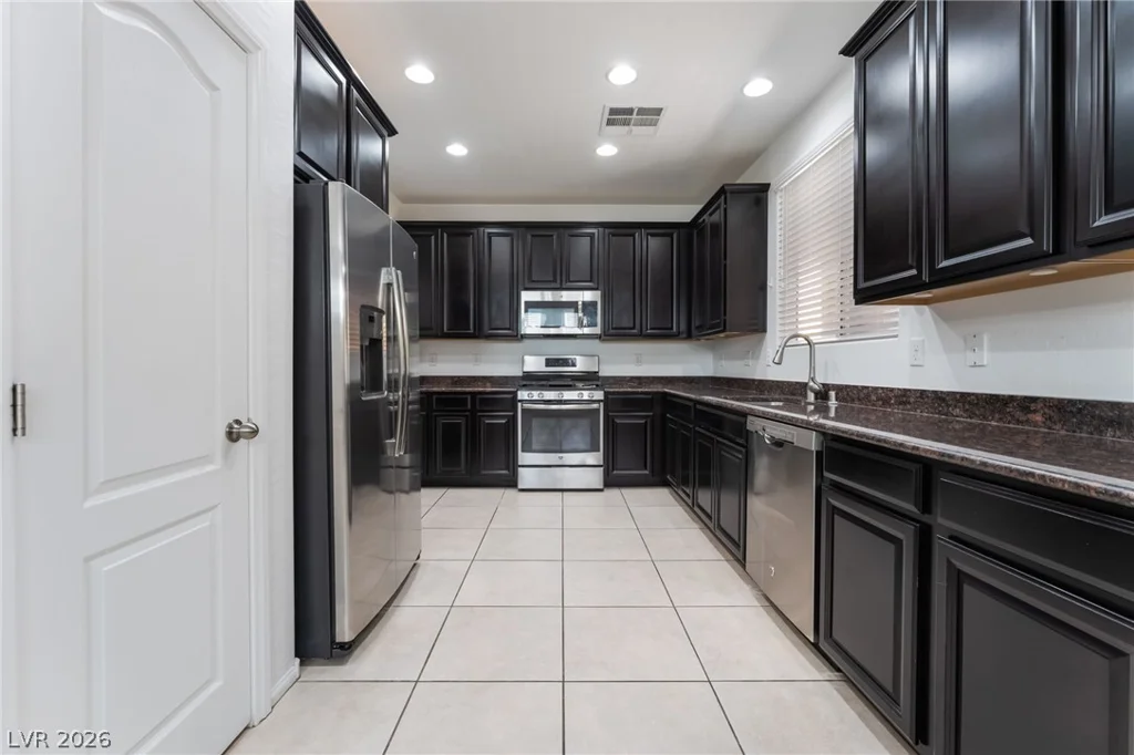 9353 Pink Stargazer, Las Vegas, NV 89166
