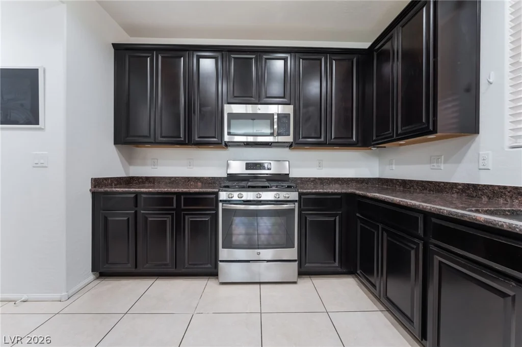 9353 Pink Stargazer, Las Vegas, NV 89166