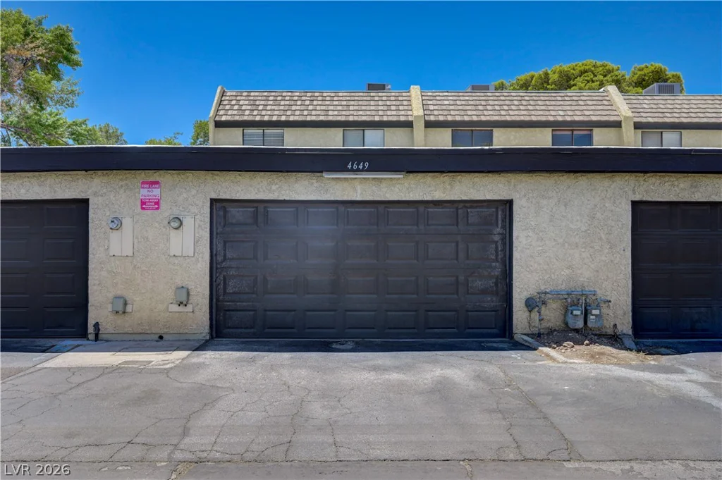 4649 Michillinda, Las Vegas, NV 89121