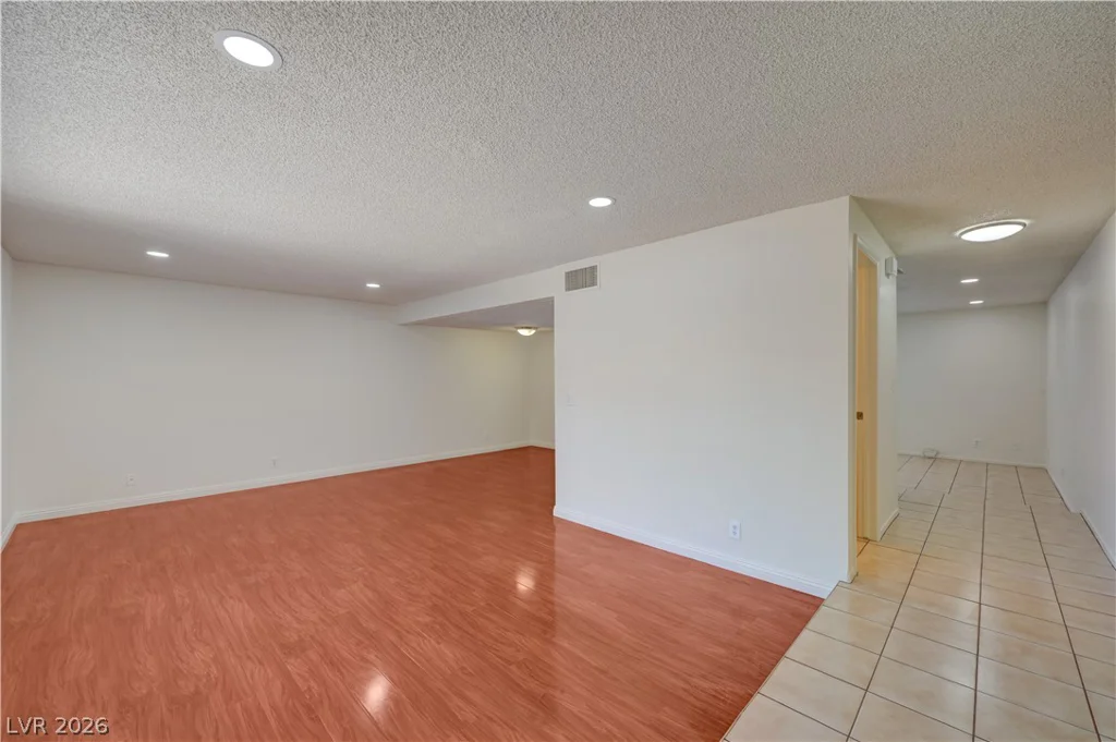 4649 Michillinda, Las Vegas, NV 89121