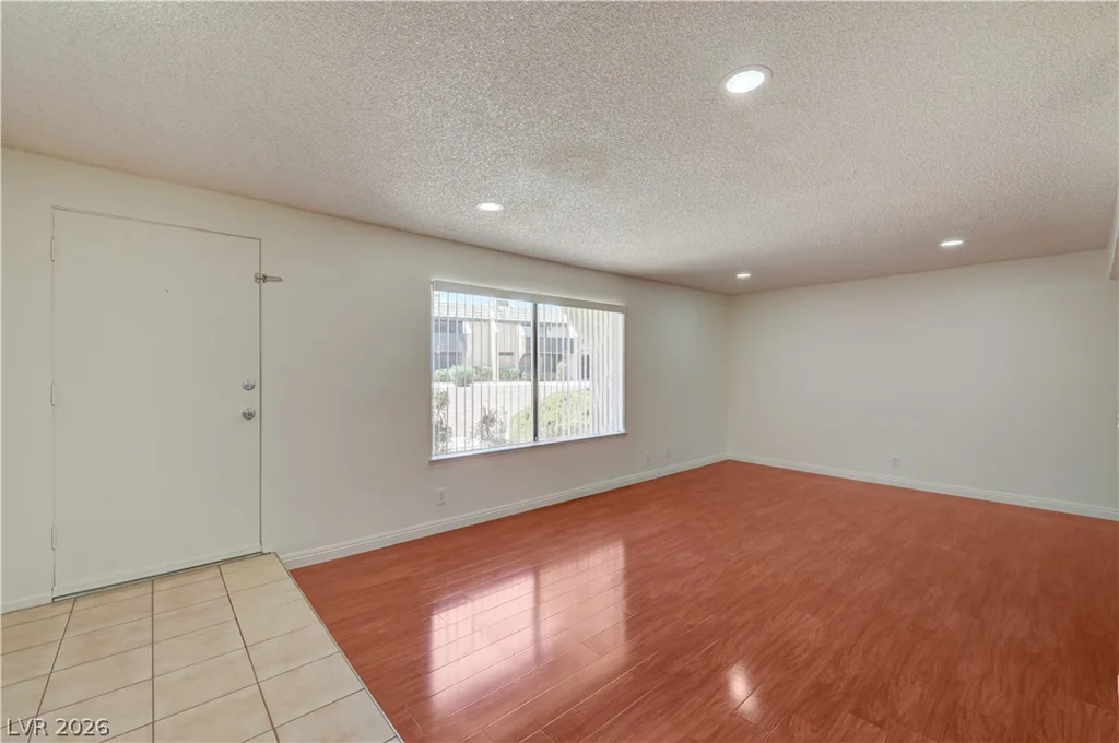4649 Michillinda, Las Vegas, NV 89121