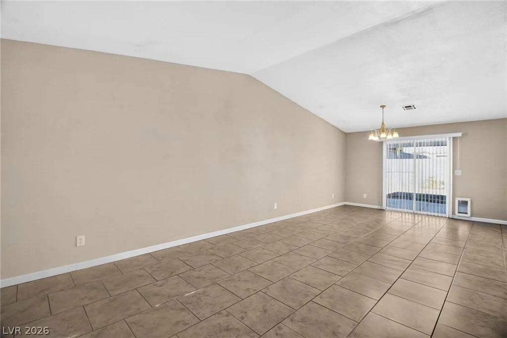 381 Papaya, Henderson, NV 89015