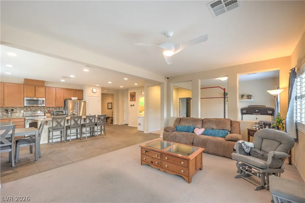 6426 Emerson Gardens, Las Vegas, NV 89166