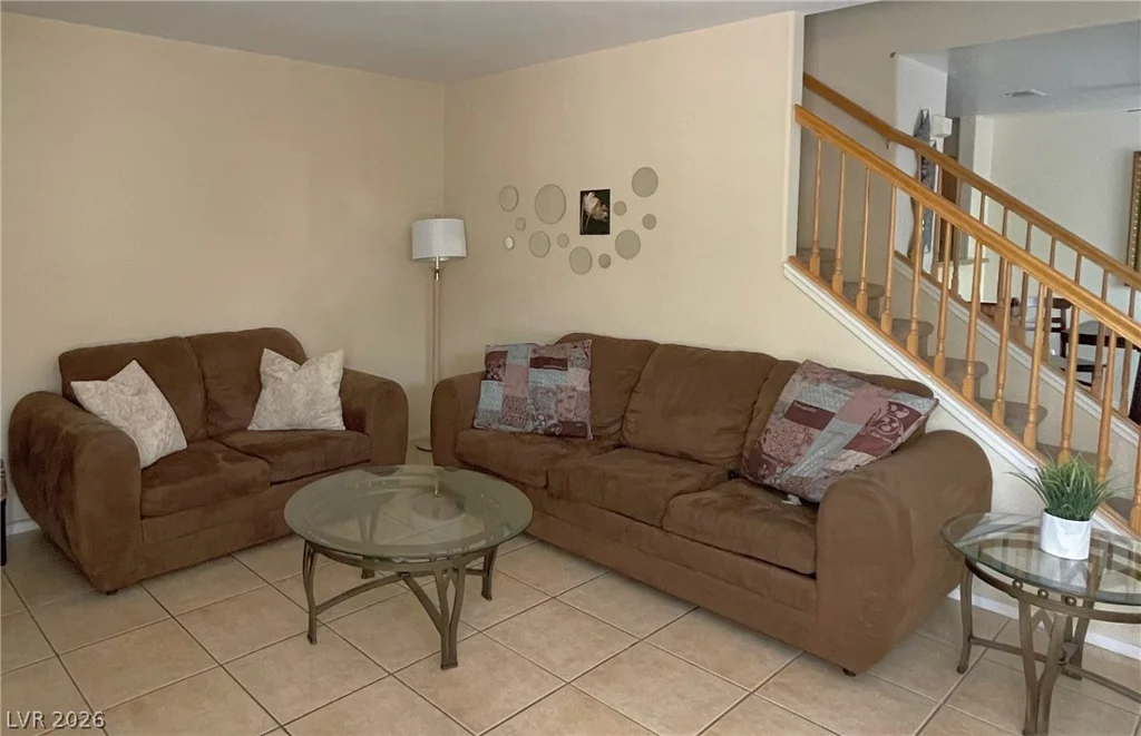 2760 Stargate, Las Vegas, NV 89108
