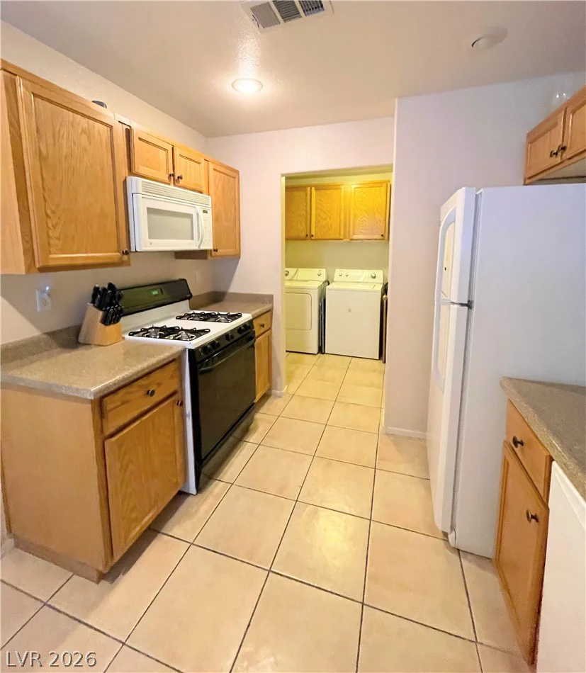 2760 Stargate, Las Vegas, NV 89108