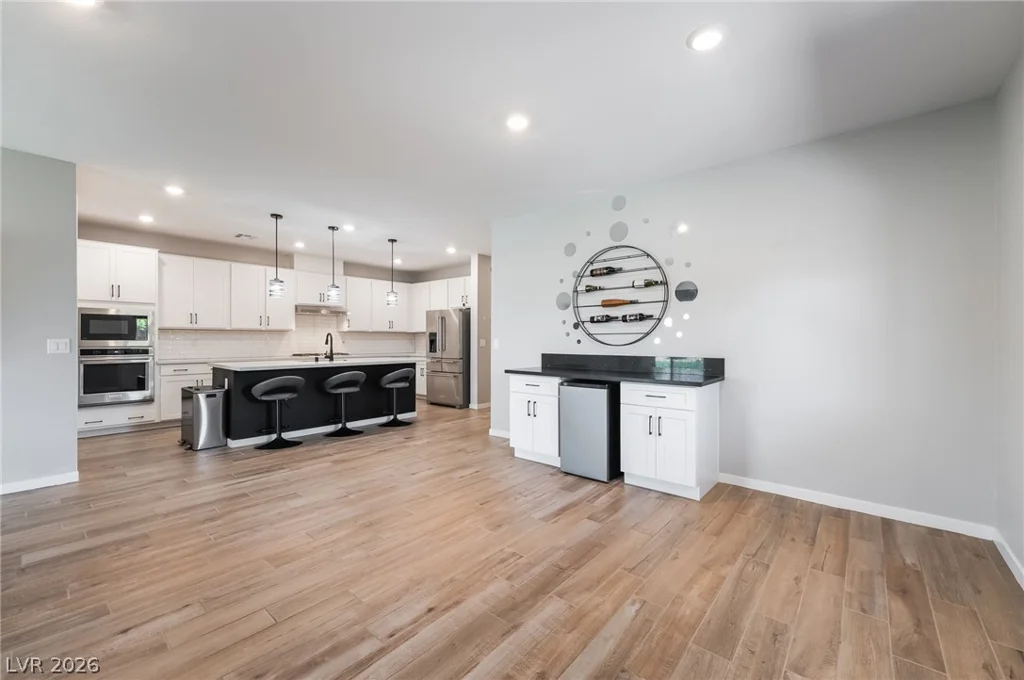 8663 Bench, Las Vegas, NV 89139
