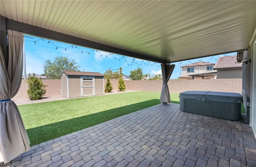 8663 Bench, Las Vegas, NV 89139