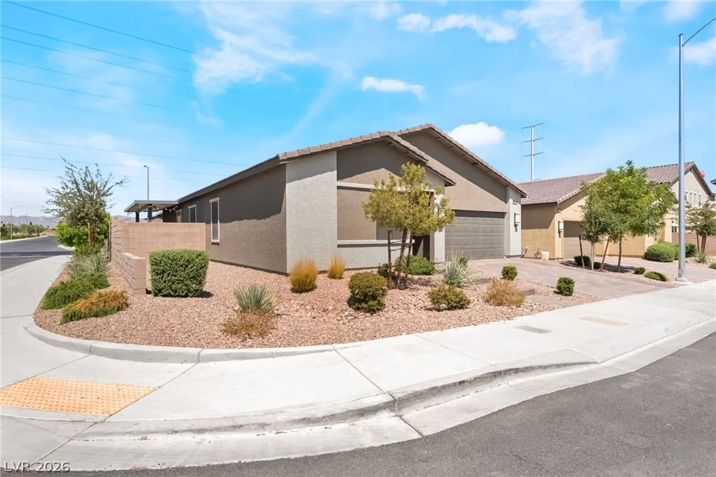8663 Bench, Las Vegas, NV 89139