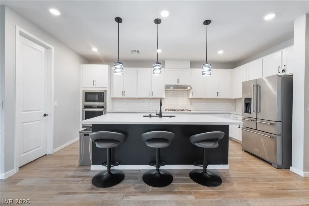 8663 Bench, Las Vegas, NV 89139