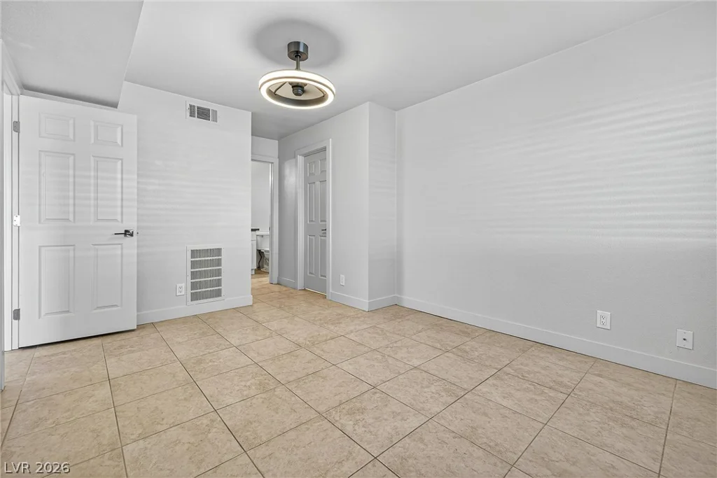 5330 Rod, Las Vegas, NV 89122