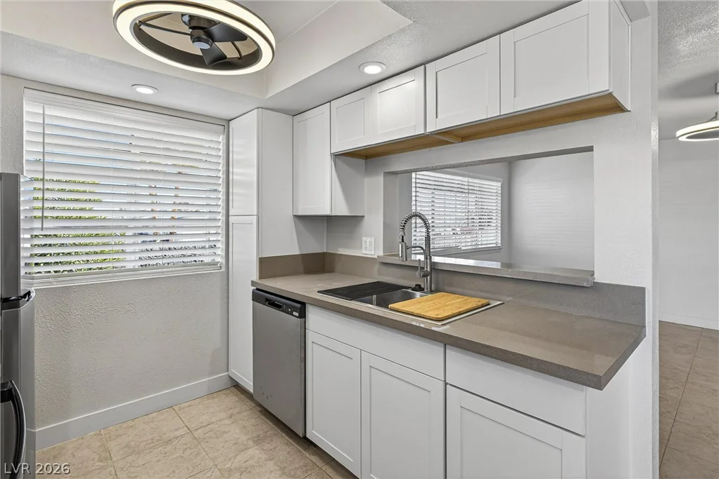 5330 Rod, Las Vegas, NV 89122