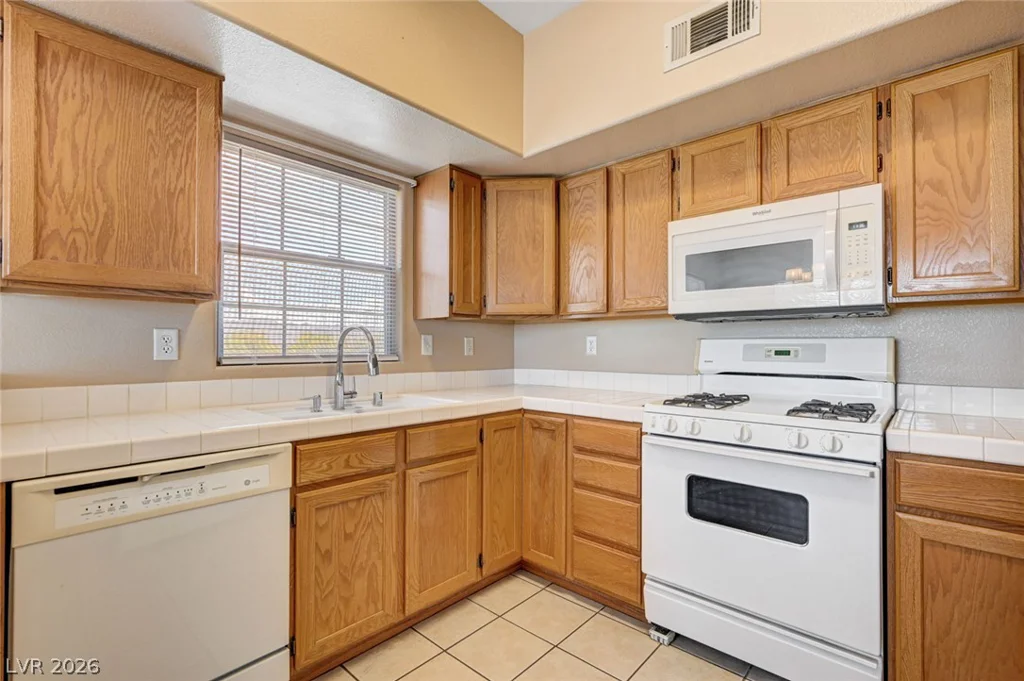 520 Arrowhead, Henderson, NV 89015