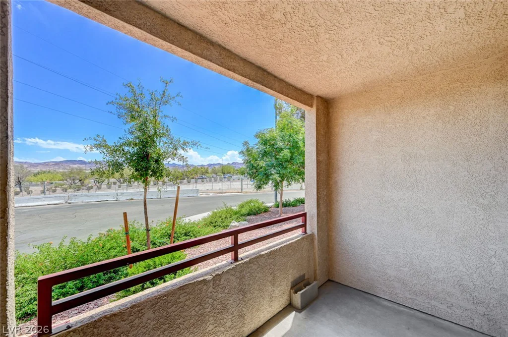 520 Arrowhead, Henderson, NV 89015