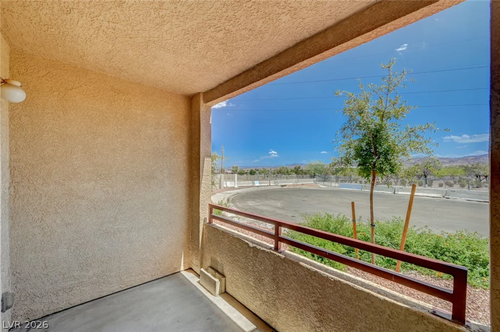 520 Arrowhead, Henderson, NV 89015