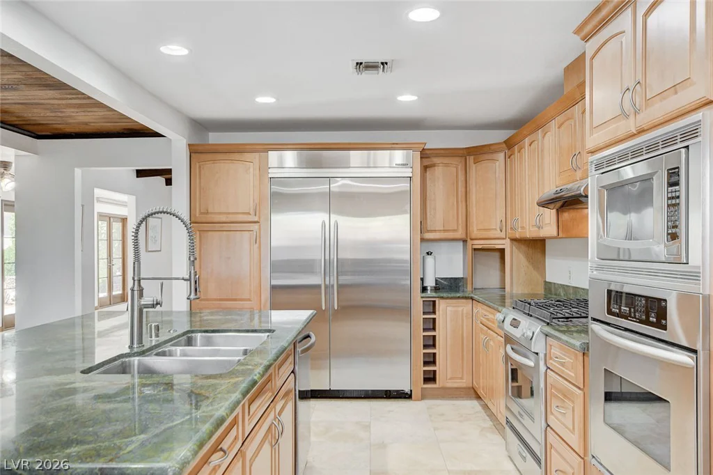 408 Lacy, Las Vegas, NV 89107