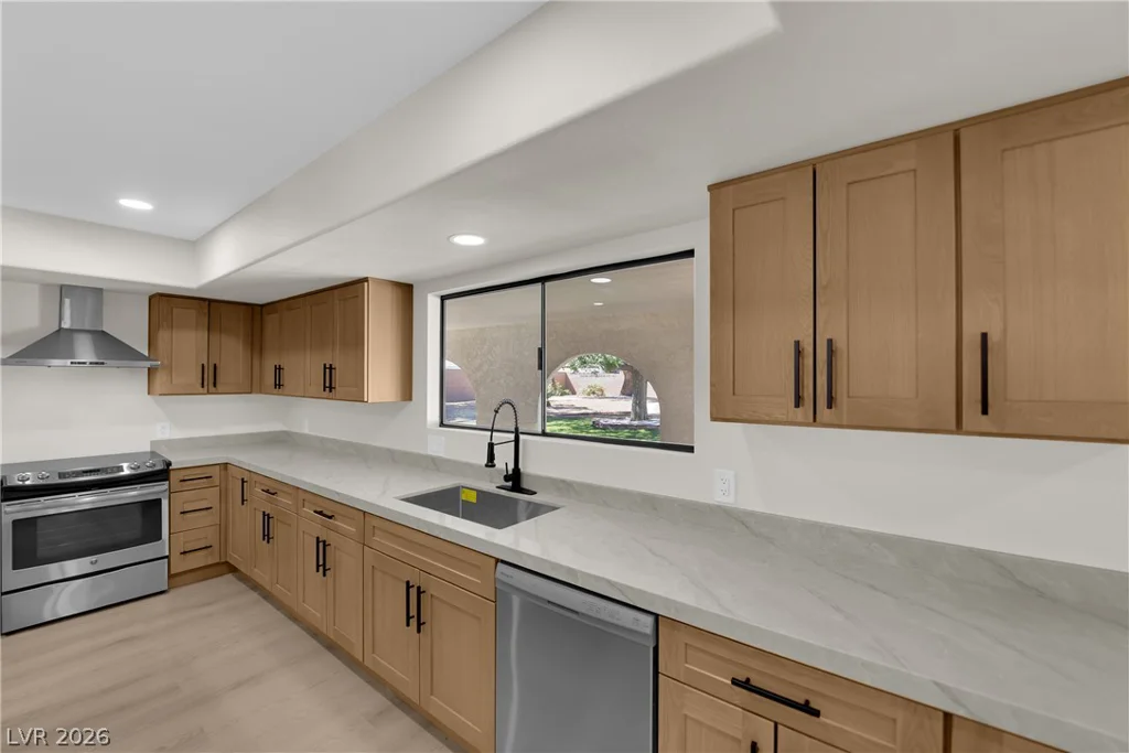 2880 Casey, Las Vegas, NV 89120