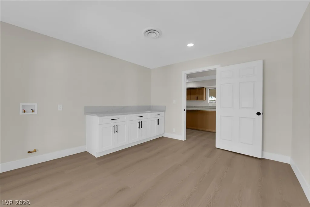 2880 Casey, Las Vegas, NV 89120