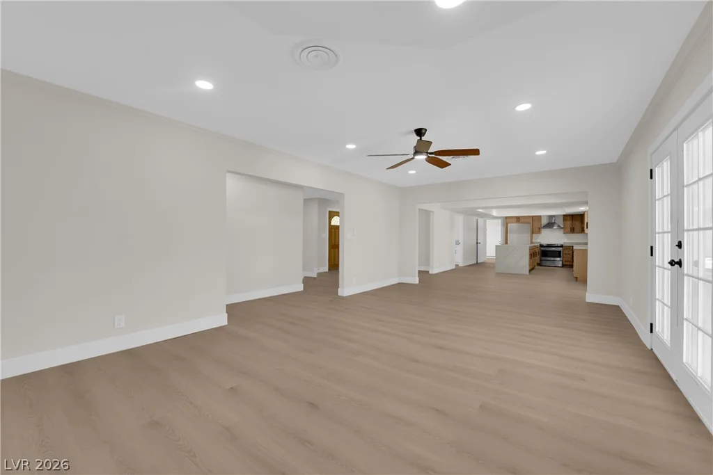 2880 Casey, Las Vegas, NV 89120