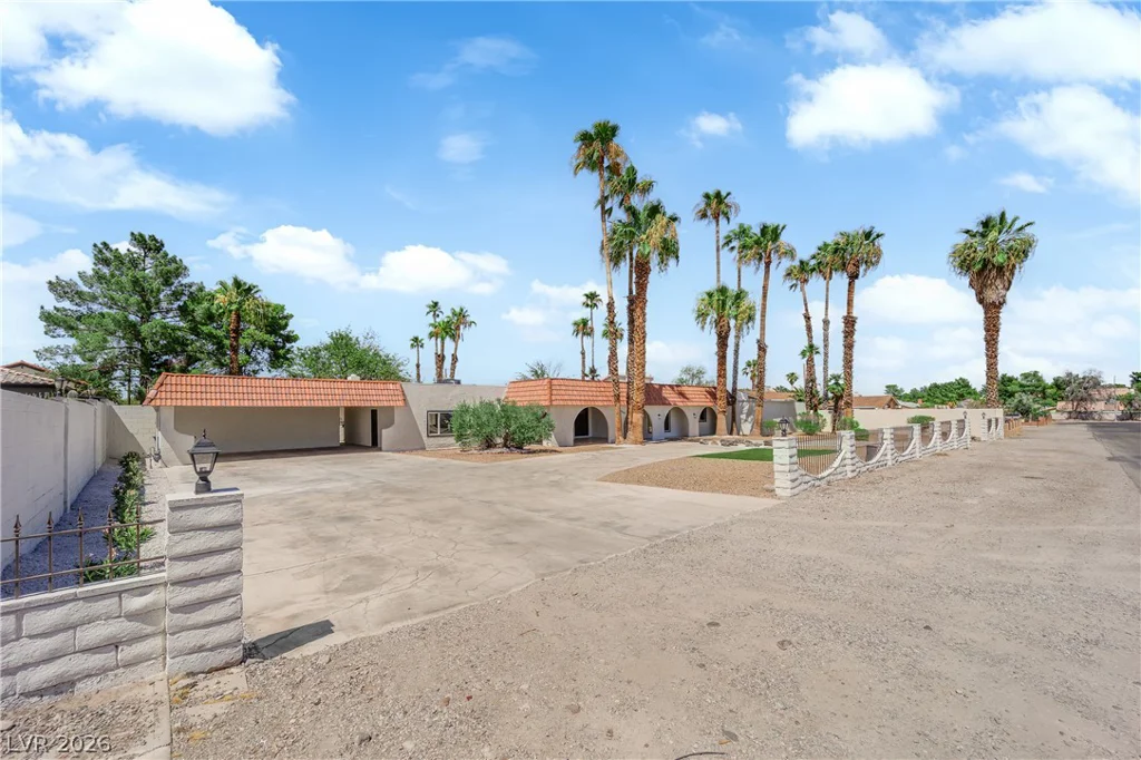2880 Casey, Las Vegas, NV 89120