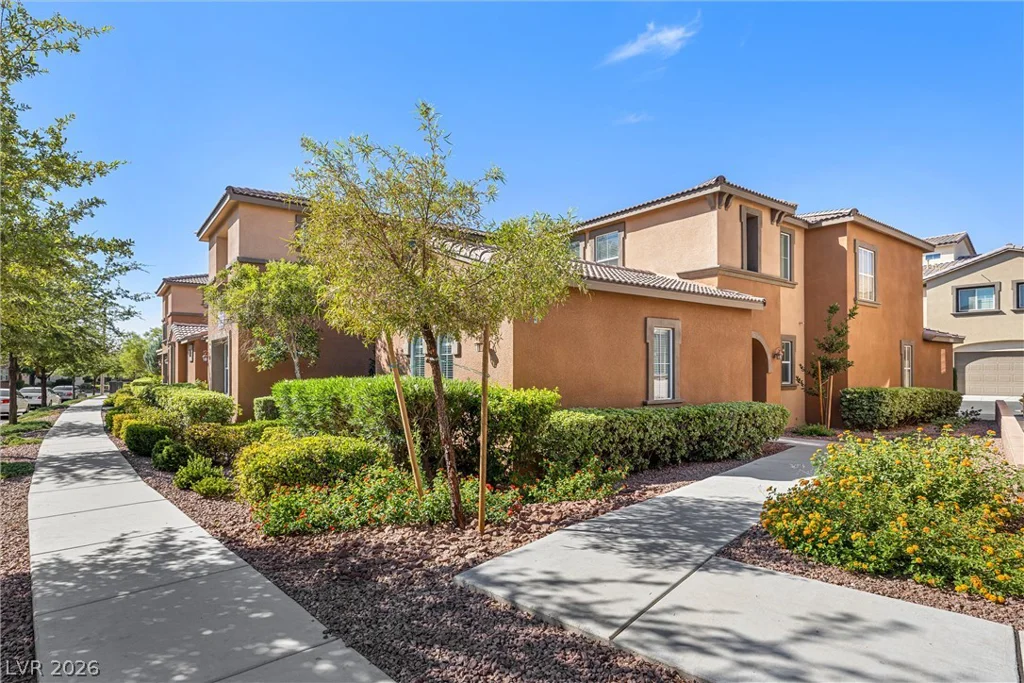 11359 Belmont Lake, Las Vegas, NV 89135