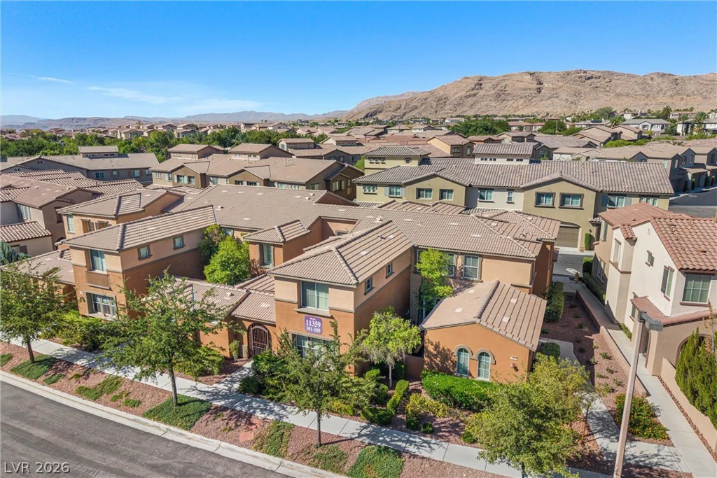 11359 Belmont Lake, Las Vegas, NV 89135