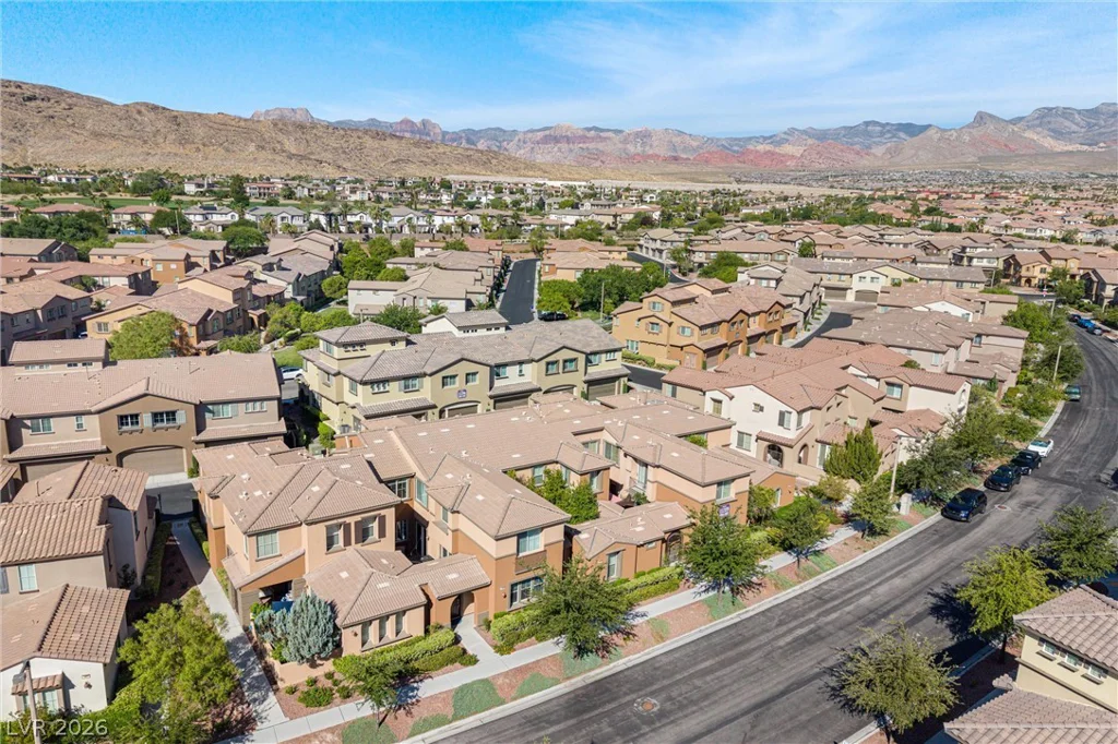 11359 Belmont Lake, Las Vegas, NV 89135