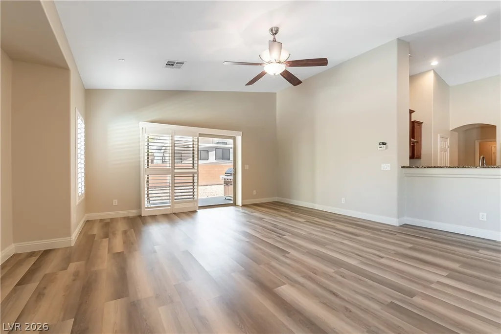 164 Glenbrook Estates, Las Vegas, NV 89183