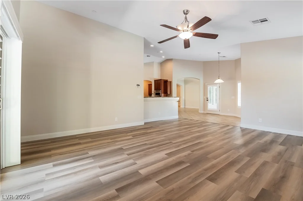 164 Glenbrook Estates, Las Vegas, NV 89183
