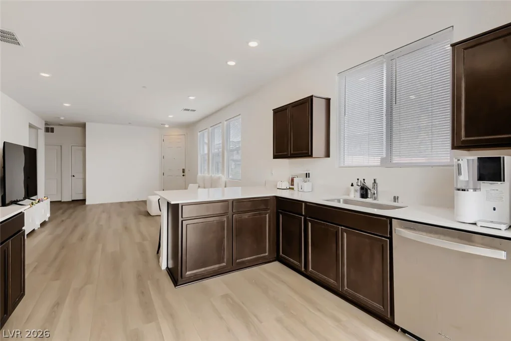 9576 Marsh Aster, Las Vegas, NV 89139