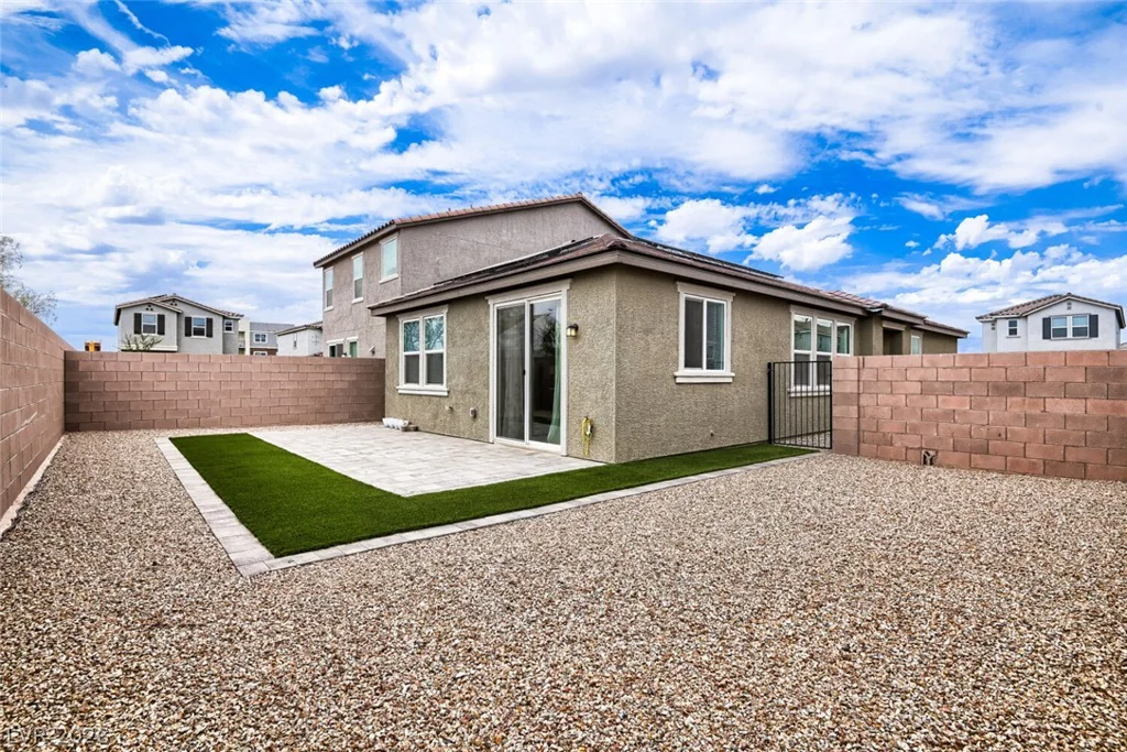 9576 Marsh Aster, Las Vegas, NV 89139