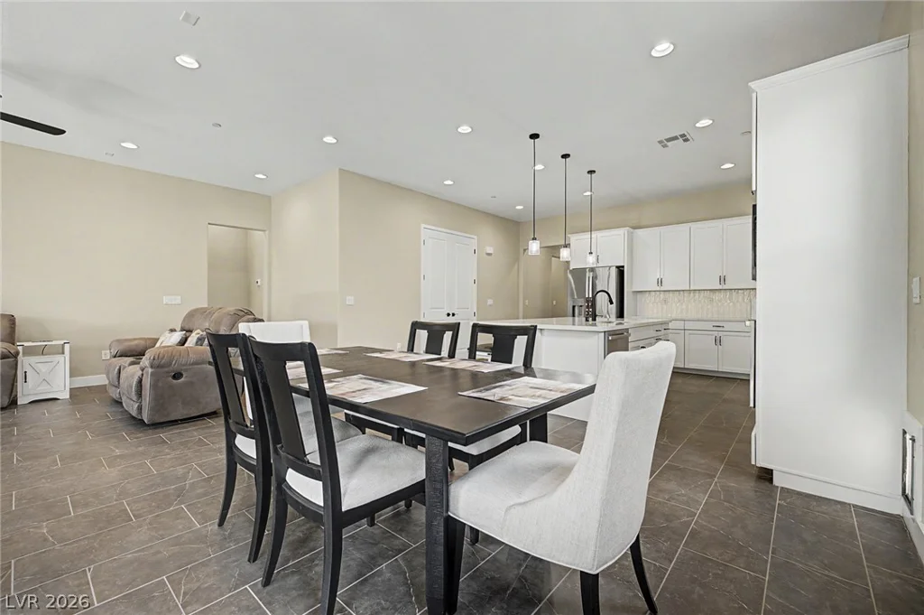 10979 Doresta, Las Vegas, NV 89166