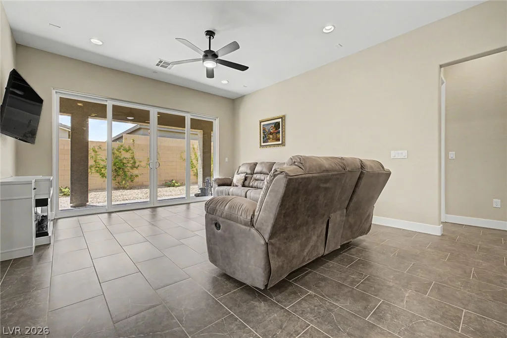 10979 Doresta, Las Vegas, NV 89166