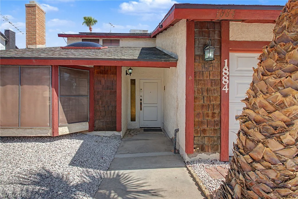 1884 Roxbury, Las Vegas, NV 89119